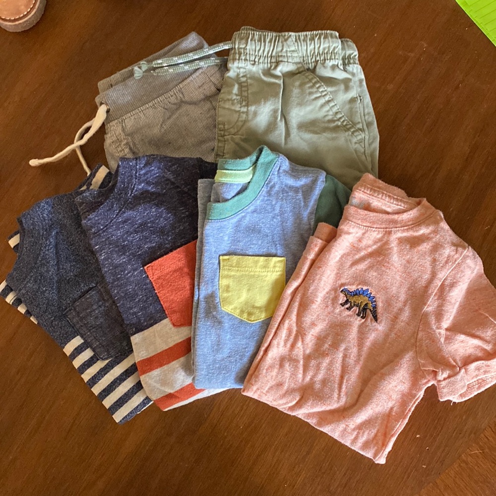 Boys summer clothes 3T, shorts and T-shirt’s, cat and jack